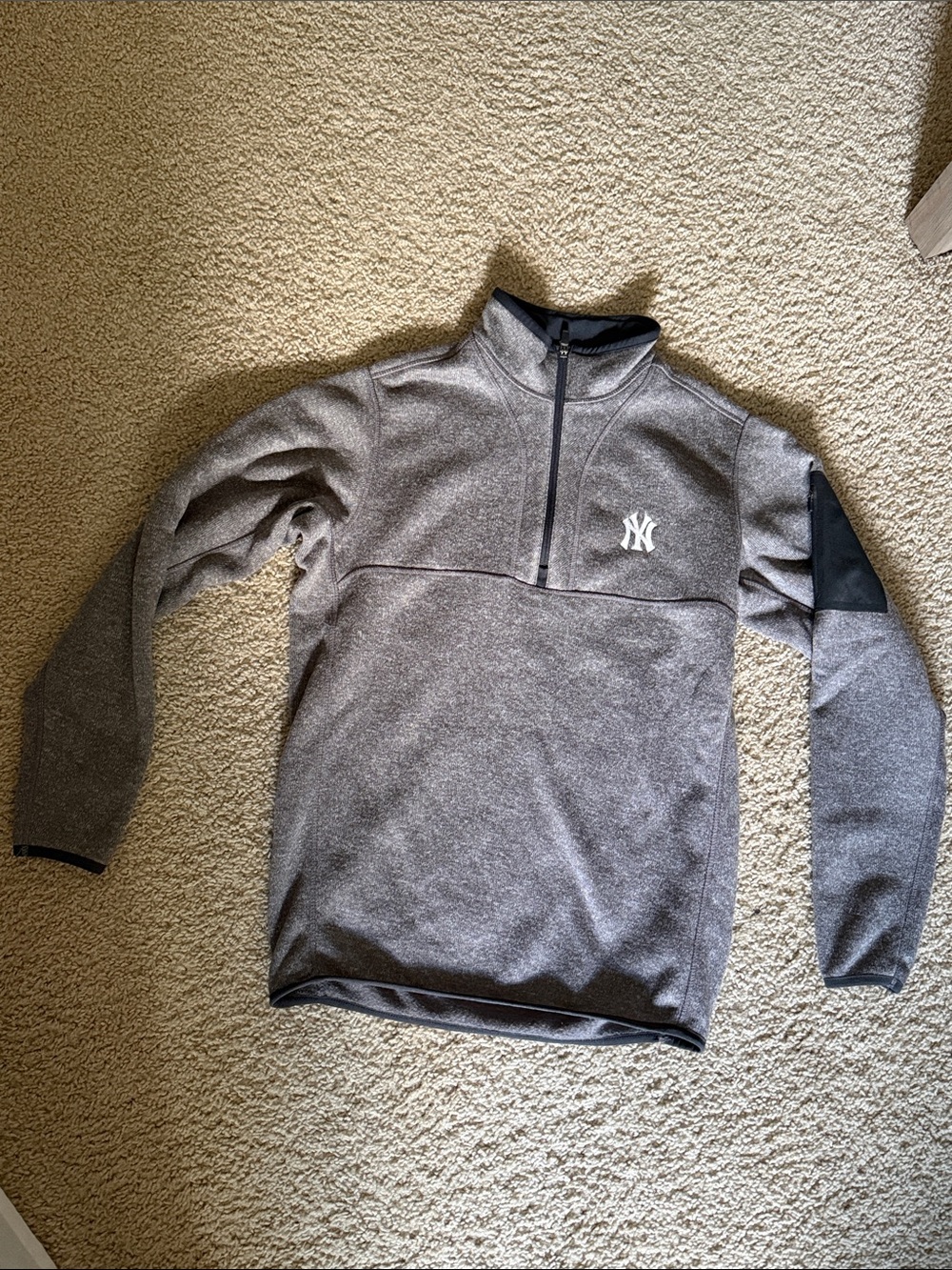 Women’s New York Yankees Quarter Zip